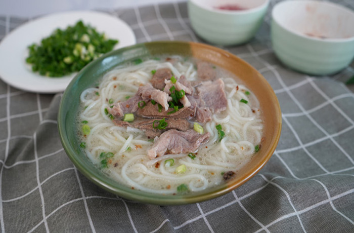 洱源原味汤粉王培训